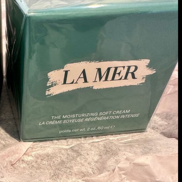 La mer 2oz moisturizing soft cream $390 retail - Picture 1 of 4